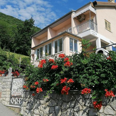 Apartments Tonka Frankovic Мощеничка-Драга Экстерьер фото
